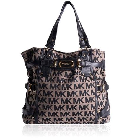 michael kors gansevoort large tote serial number|michael kors purse lookup.